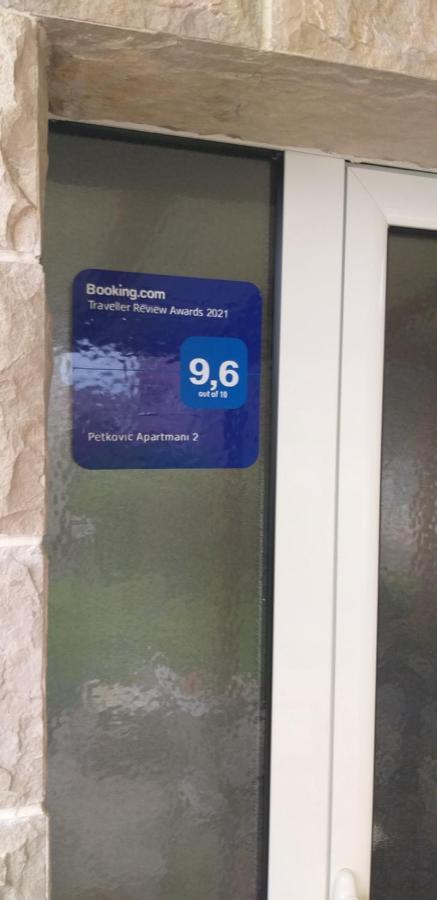 טיווט Petkovic Apartmani 2 מראה חיצוני תמונה